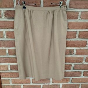 Pendleton camel skirt vintage size 14